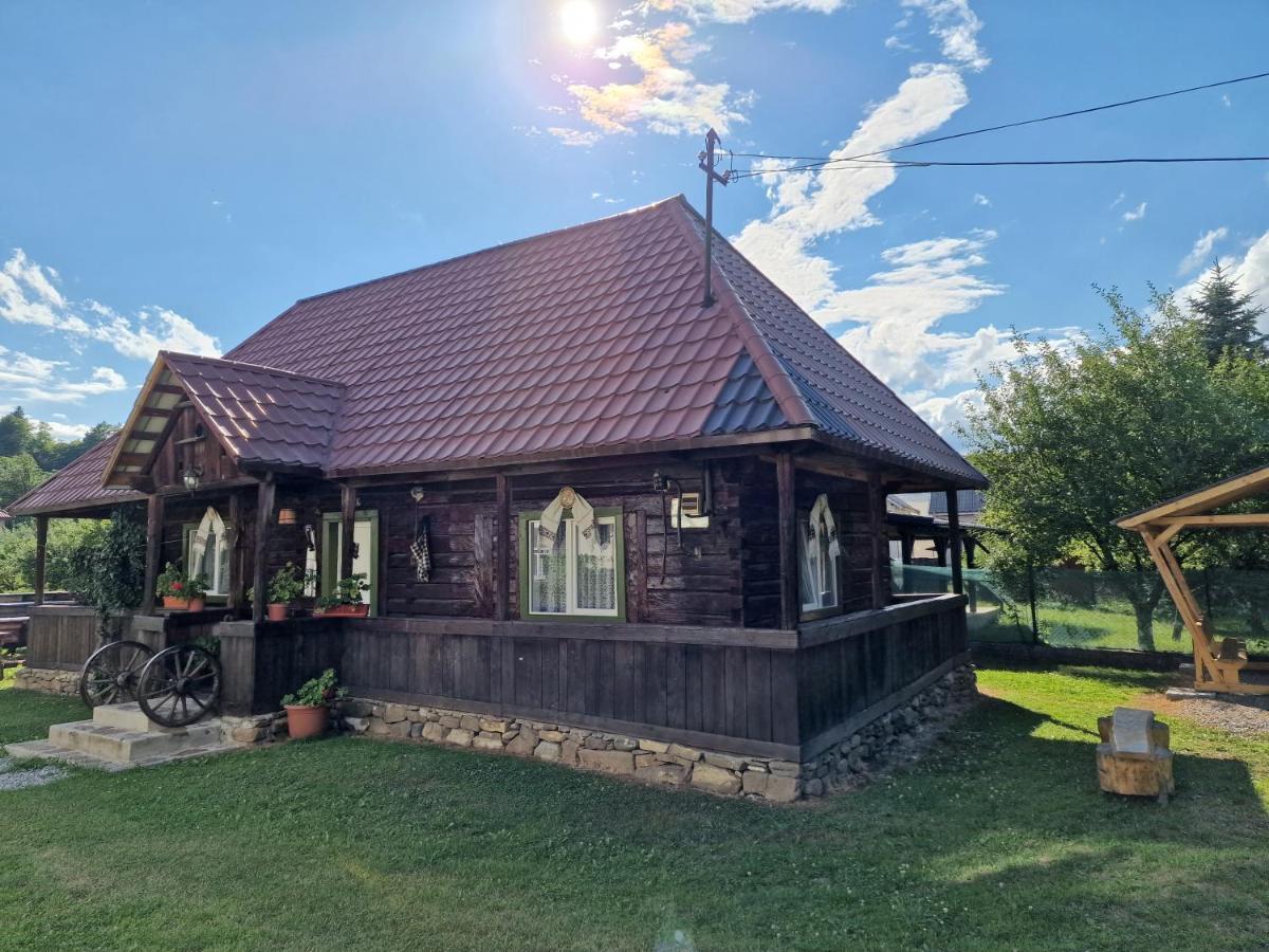 Casa Traditionala Borşa Eksteriør billede